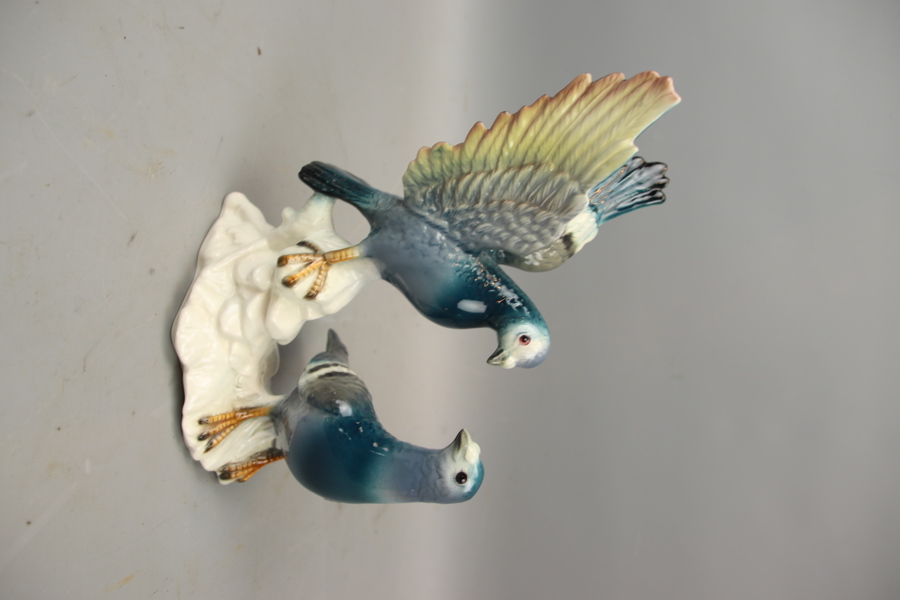 Figurin, duvor, porslin, Goebel, Tyskland.