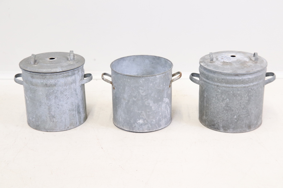 Konserveringsapparater, 3 st, zink, 1900-talets första hälft.