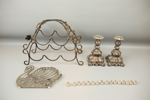 Ljusstakar och placeringssvanar m.m., 20 delar, bl. a nysilver.