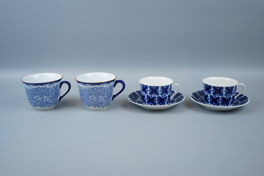 Koppar med fat, 4 delar, porslin, Marianne Westman, "Mon Amie", "Ostindia Floris", Rörstrand. 