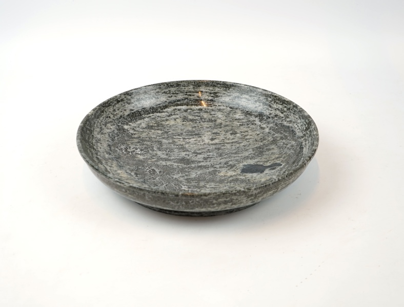 Skålfat, kolmårdsmarmor.