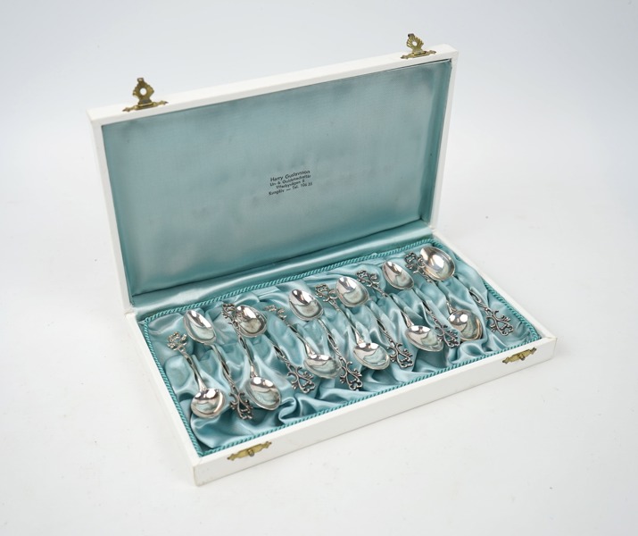 Moccaskedar, 12 st, silver.