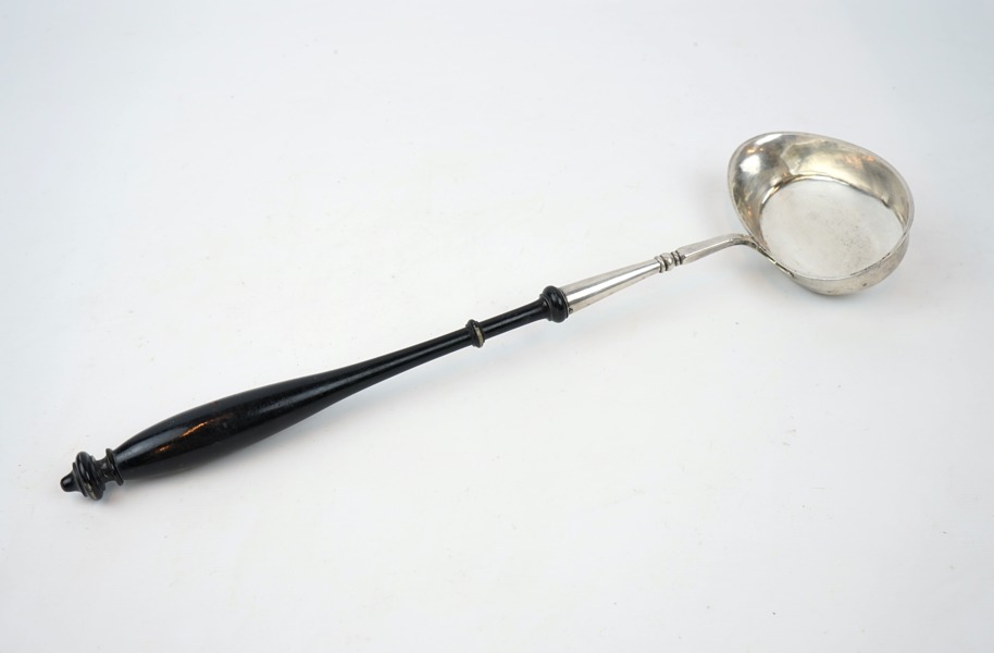 Soppslev, silver, 1857.