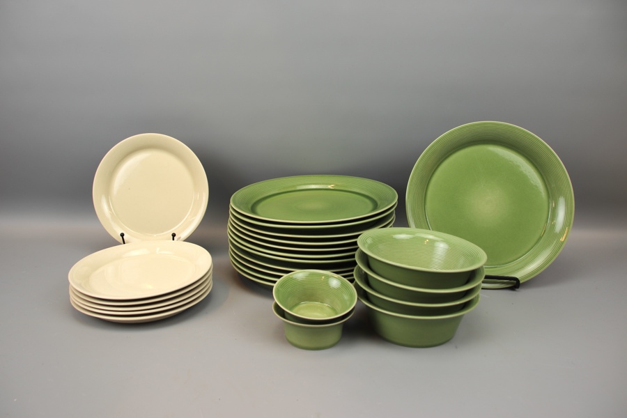 Signe Persson-Melin, servisdelar, 24 st, stengods, "Signum", Boda Nova.