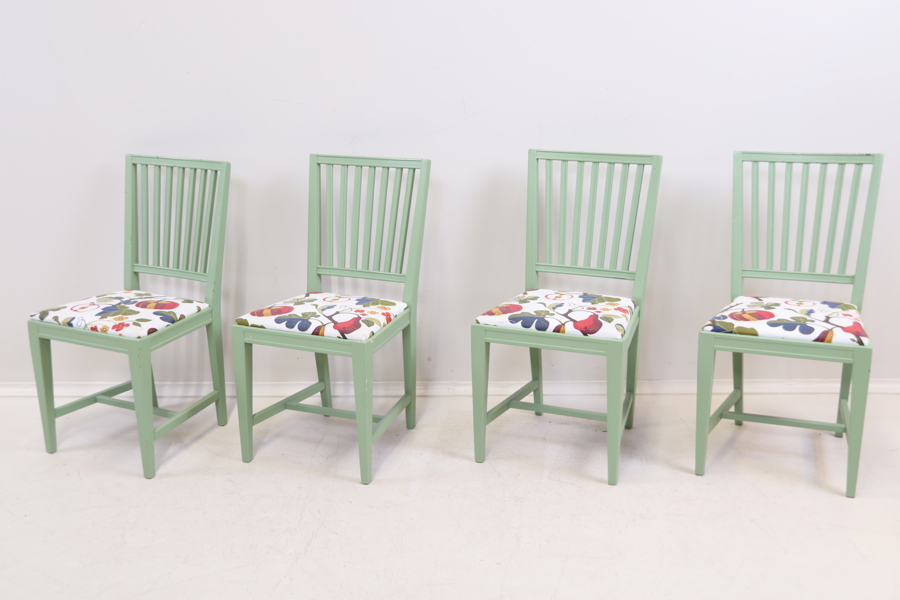 Leksandstolar, 4 st, trä/textil.