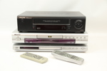 DVD- och VHS-spelare, 2+1 st, bl.a JVC och Philips.