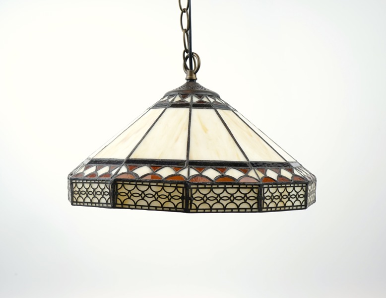 Taklampa, tiffanystil, glas/metall.