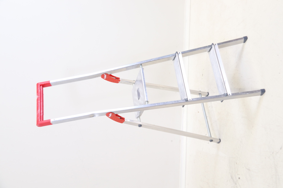 Stege, metall, hopfällbar, Hailo.