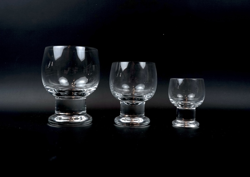 Gunnar Cyrén, glasservis, 25 delar, ''Måtta'', Orrefors.