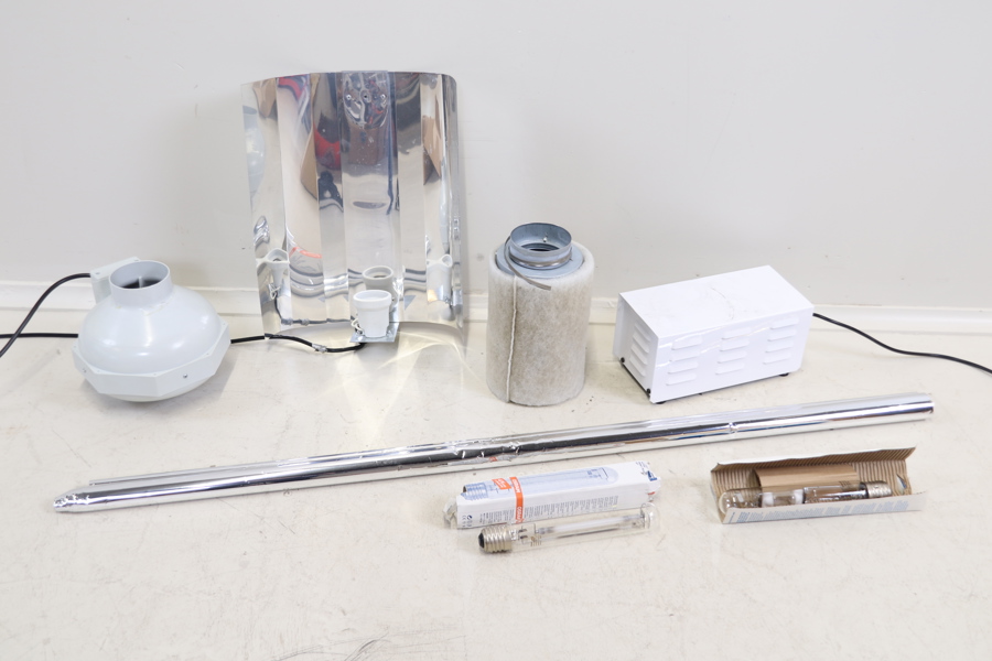 Odlingsutrustning, ett parti, bl.a Ruck och Century Growsystems.