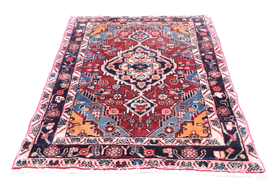 Matta, orientalisk, handknuten, ull.