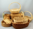 Flätade korgar m.m, ett parti.
