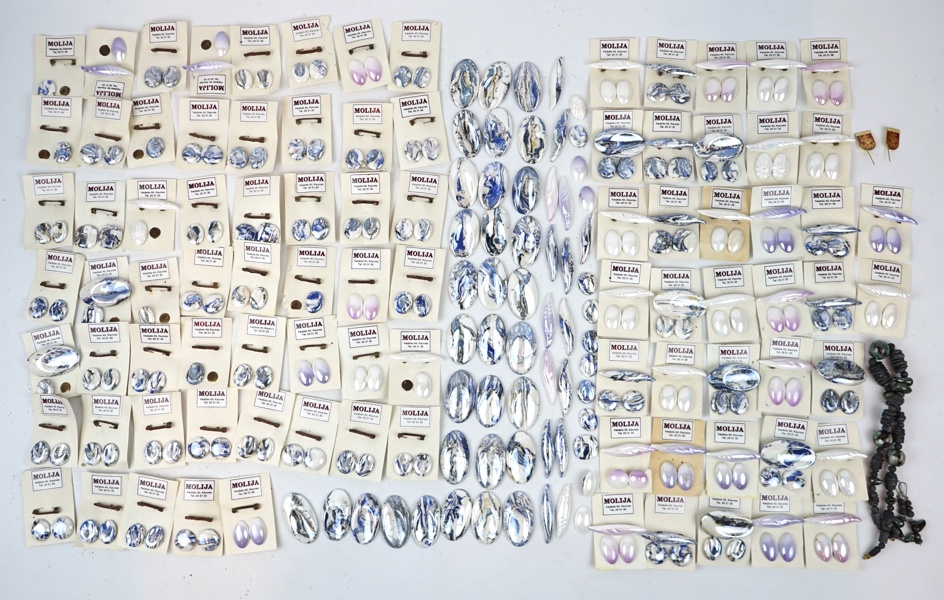 Bijouterier, ett parti.