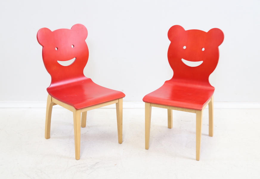 Barnstolar, 2 st, trä.