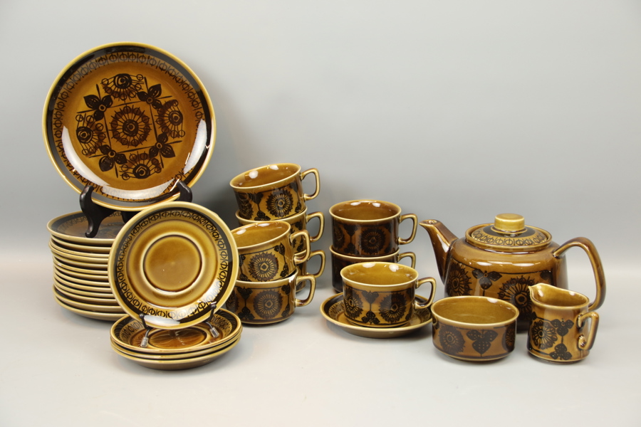 Servisdelar, 22 st, porslin, Inger Waage, "Sera", Stavangerflint.