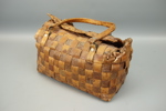 Väska och korgar m.m, ett parti, flätad näver.