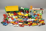 Leksaksbilar m.m, ett parti, metall/plast/trä, bl.a Corgi och Dinky Toys.