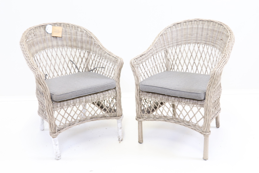 Karmstolar, ett par, polypropylen/aluminiumram, Maglebjerg, Jutlandia.