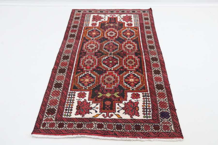 Matta, orientalisk, handknuten, ull.