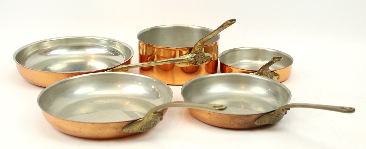 Kopparpannor m.m, 5 delar, bl.a Krögarhuset.