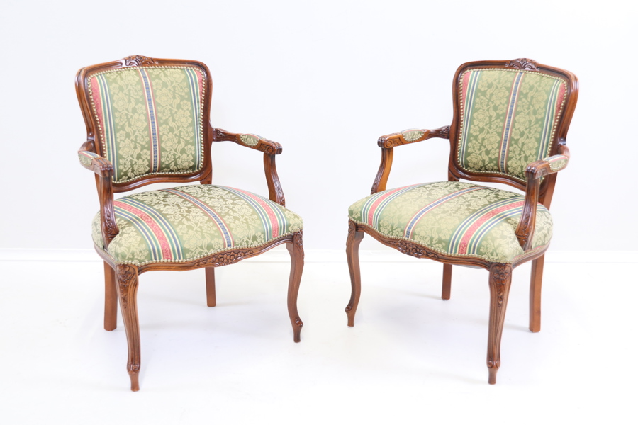 Karmstolar, ett par, trä/textil, rokokostil, 1900-tal.