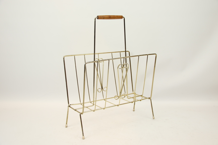 Tidningsställ, gulmetall, 1900-talets andra hälft.