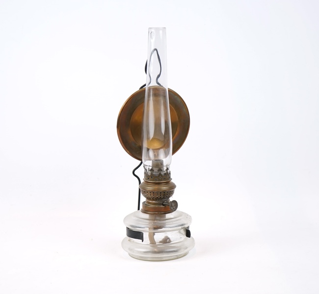 Fotogenlampa, glas/mässing.