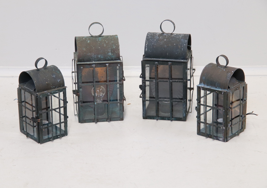 Vägglyktor, 4 st, koppar/glas.