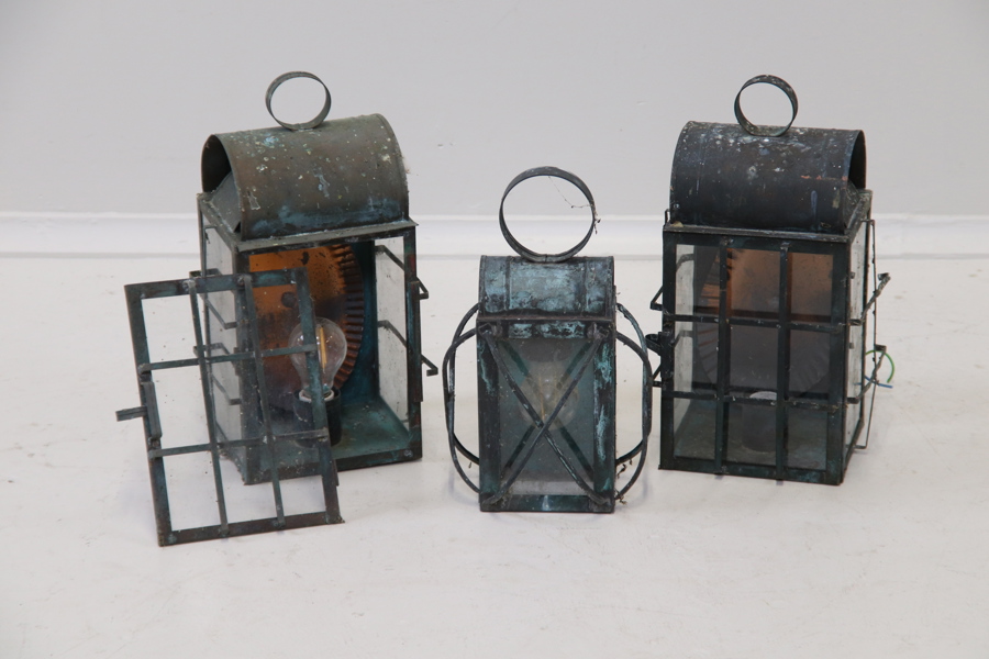 Vägglyktor, 3 st, koppar/glas.