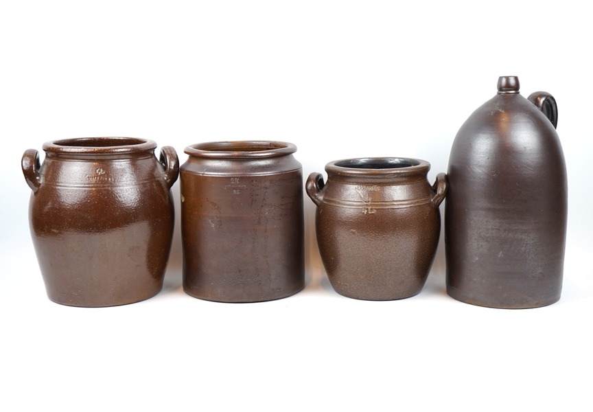 Krus, 4 st, stengods, Wallåkra och Höganäs.