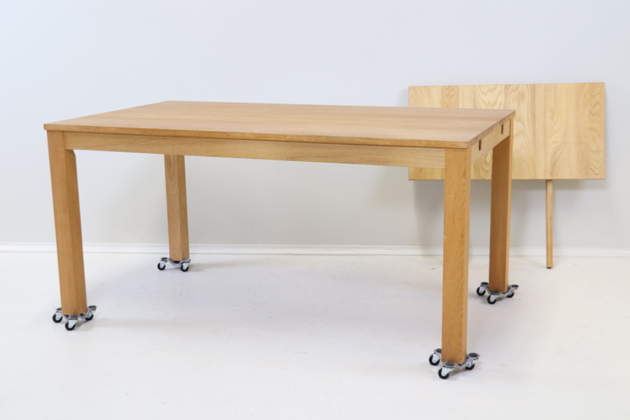 Matbord med påhängsskiva, ek.