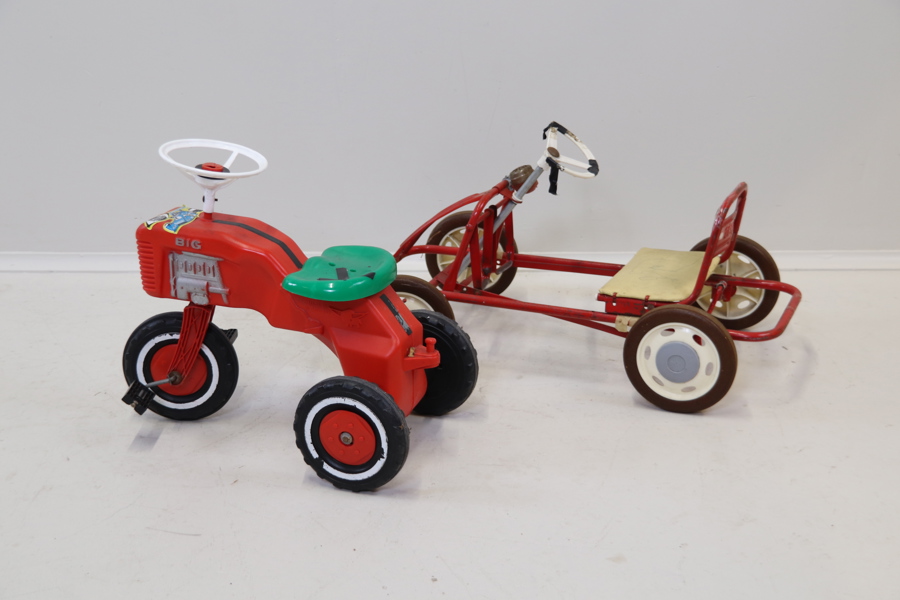 Trampbilar, 2 st, metall/plast.