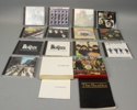 The Beatles Box set, samlingsbox med 16 CD-skivor samt broschyr, EMI/Capitol , 1988.