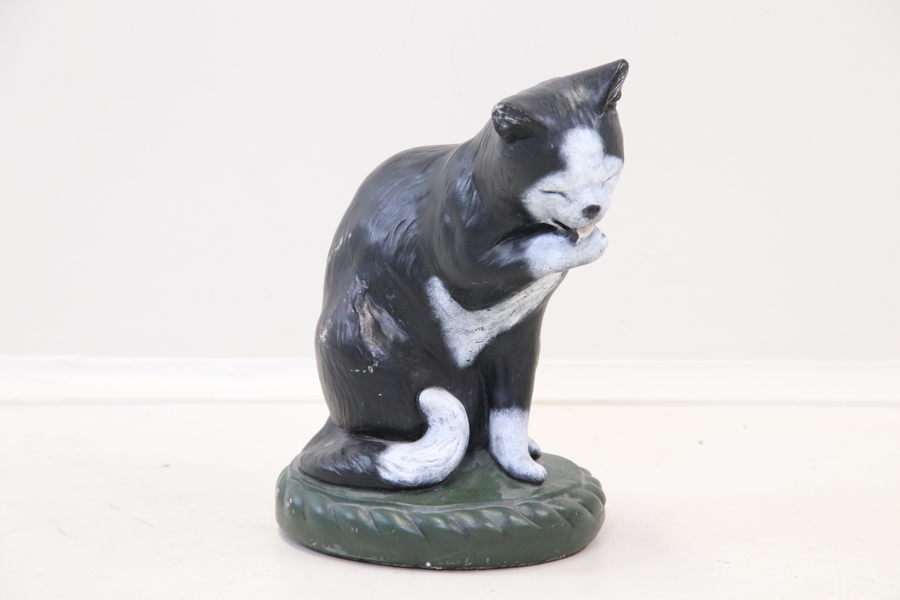 Trädgårdsdekoration, "Katt", betong. 