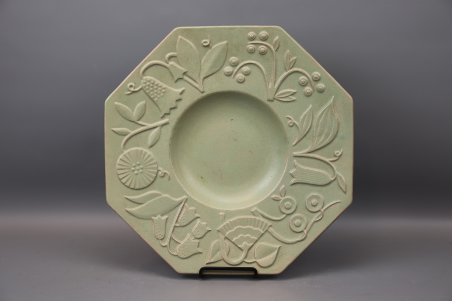 Anna-Lisa Thomson, fruktfat, lergods, Upsala-Ekeby.