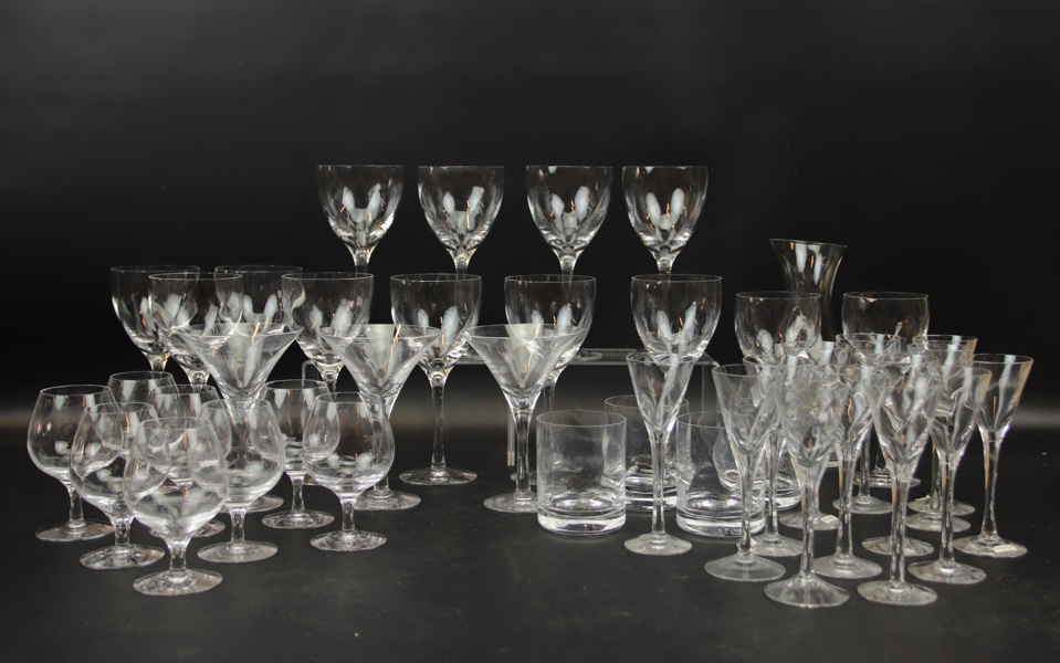 Bertil Vallien, glasservis, 42 delar, "Chateau", Kosta Boda.