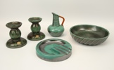 Grön keramik, 5 delar, S:t Eriks Lervarufabrik/Upsala Ekeby.
