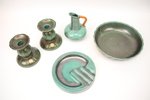 Grön keramik, 5 delar, S:t Eriks Lervarufabrik/Upsala Ekeby.