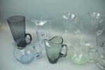 Kannor, 10 st, glas, bl.a Gullaskruf och Skånska Glasbruket.