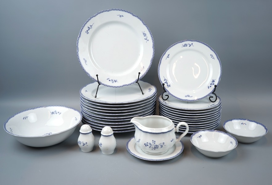 Matservis, 30 delar, porslin, ''Blå Herrgård'', Christineholm, Fyrklövern.