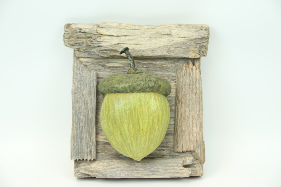 Marie-Louise Wijkmark, väggskulptur, keramik på träplatta, "Stenfrukt & Strandkonst", signerad a tergo.