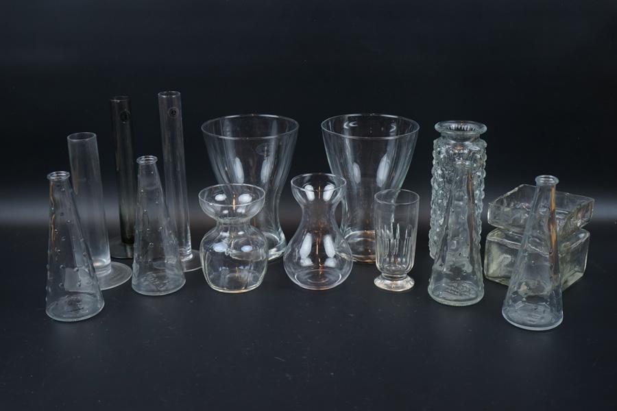 Vaser, 14 st, glas, bl.a Emma Dafnäs, IKEA.