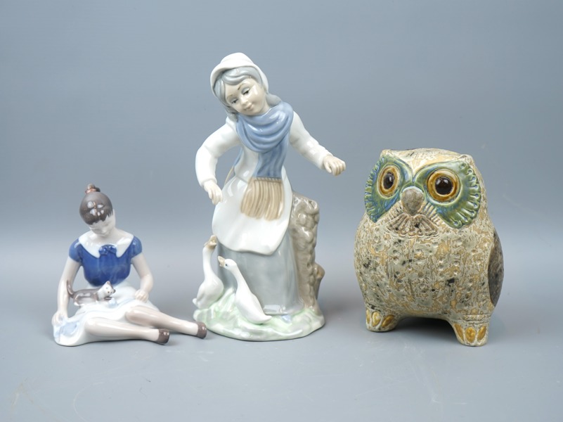 Figuriner, 3 st, keramik, Bing & Gröndahl, Tengra och Lladro.