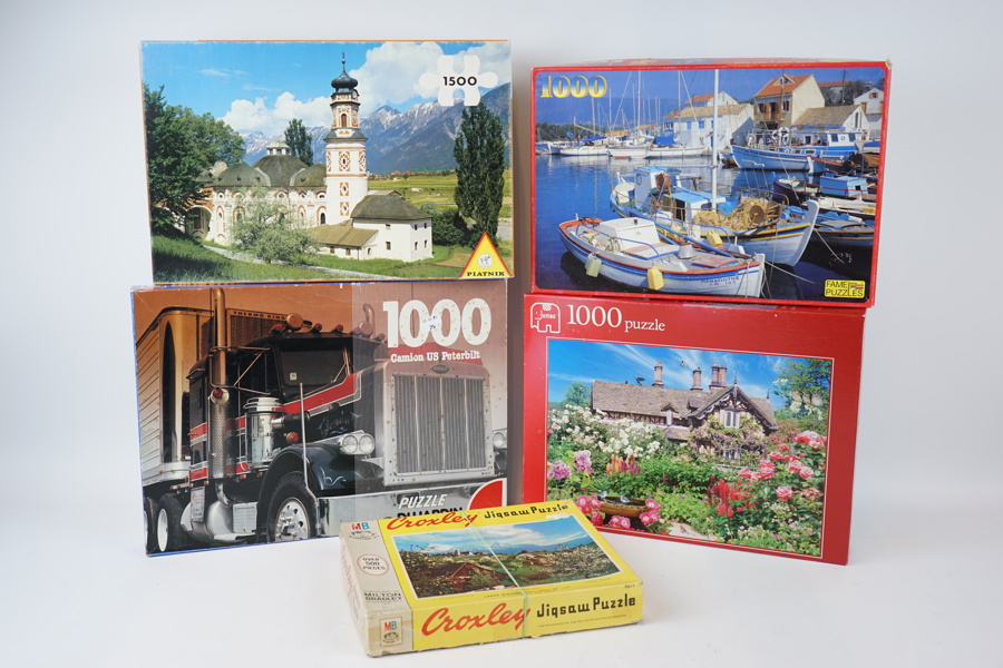 Pussel, 5 st, bl.a Jumbo.