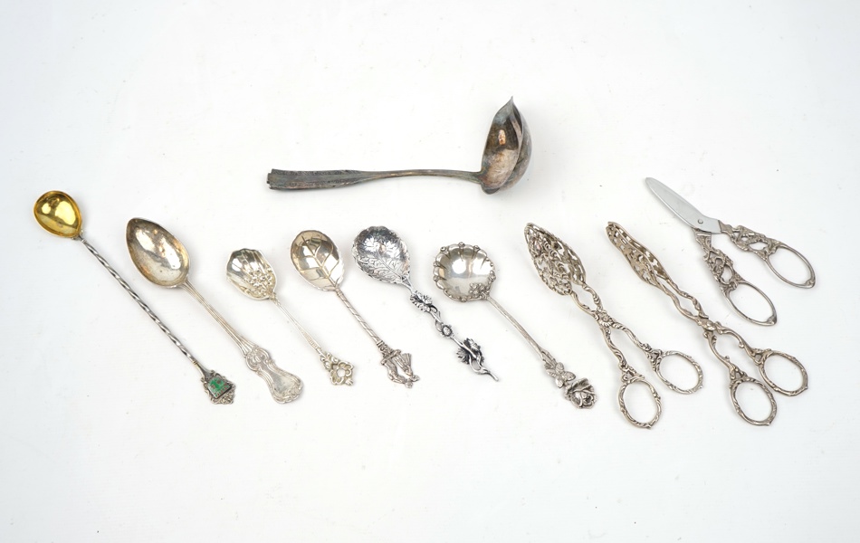 Skedar, tänger m.m, 10 delar, silver.