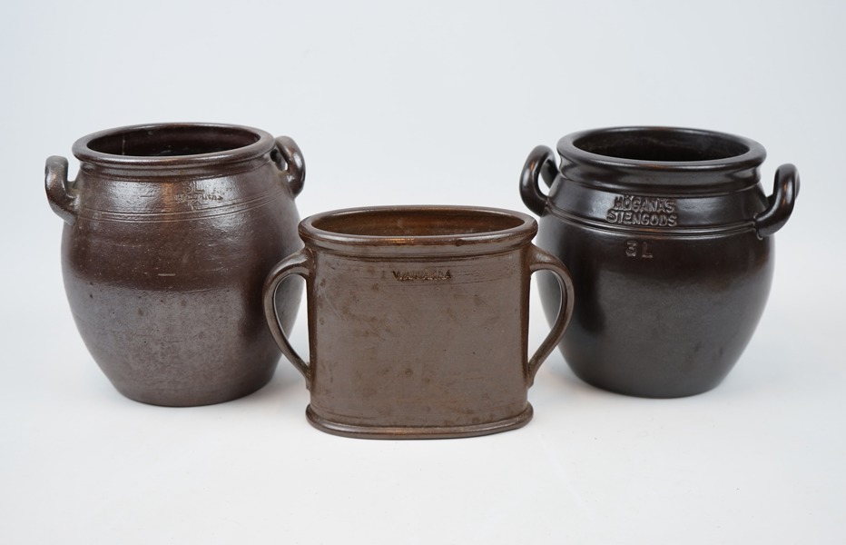 Krus och vas, 3 delar, stengods, Höganäs och Vallåkra.