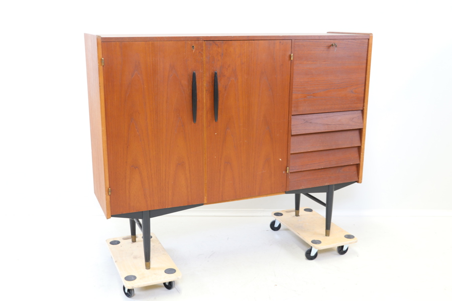 Hugo Troeds, sideboard, teak, Bjärnum, 1950/60-tal.