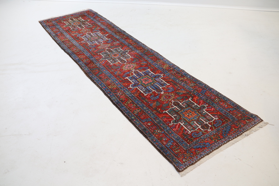 Gallerimatta, orientalisk, handknuten, ull.