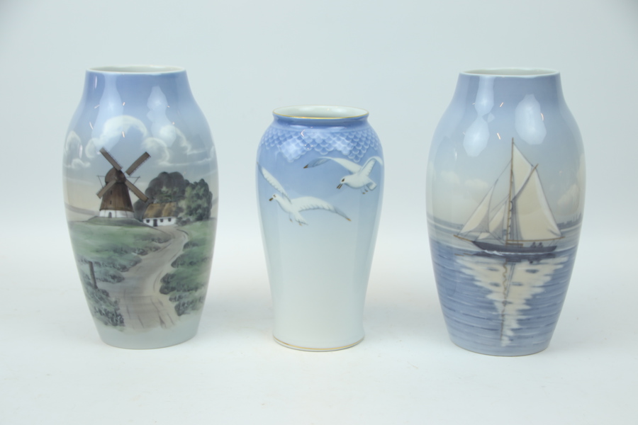 Vaser, 3 st, porslin, Bing & Gröndahl.