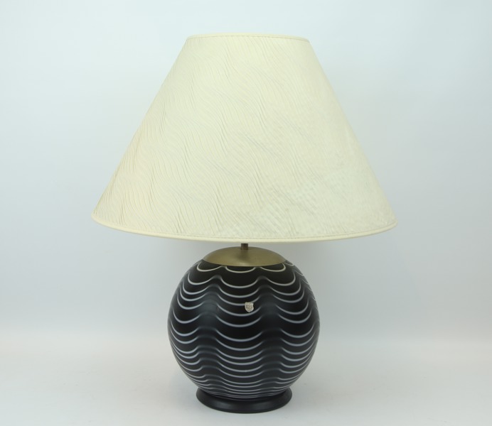 Bordslampa, glas/metall, Engshyttan, Nybro, 1900-tal.